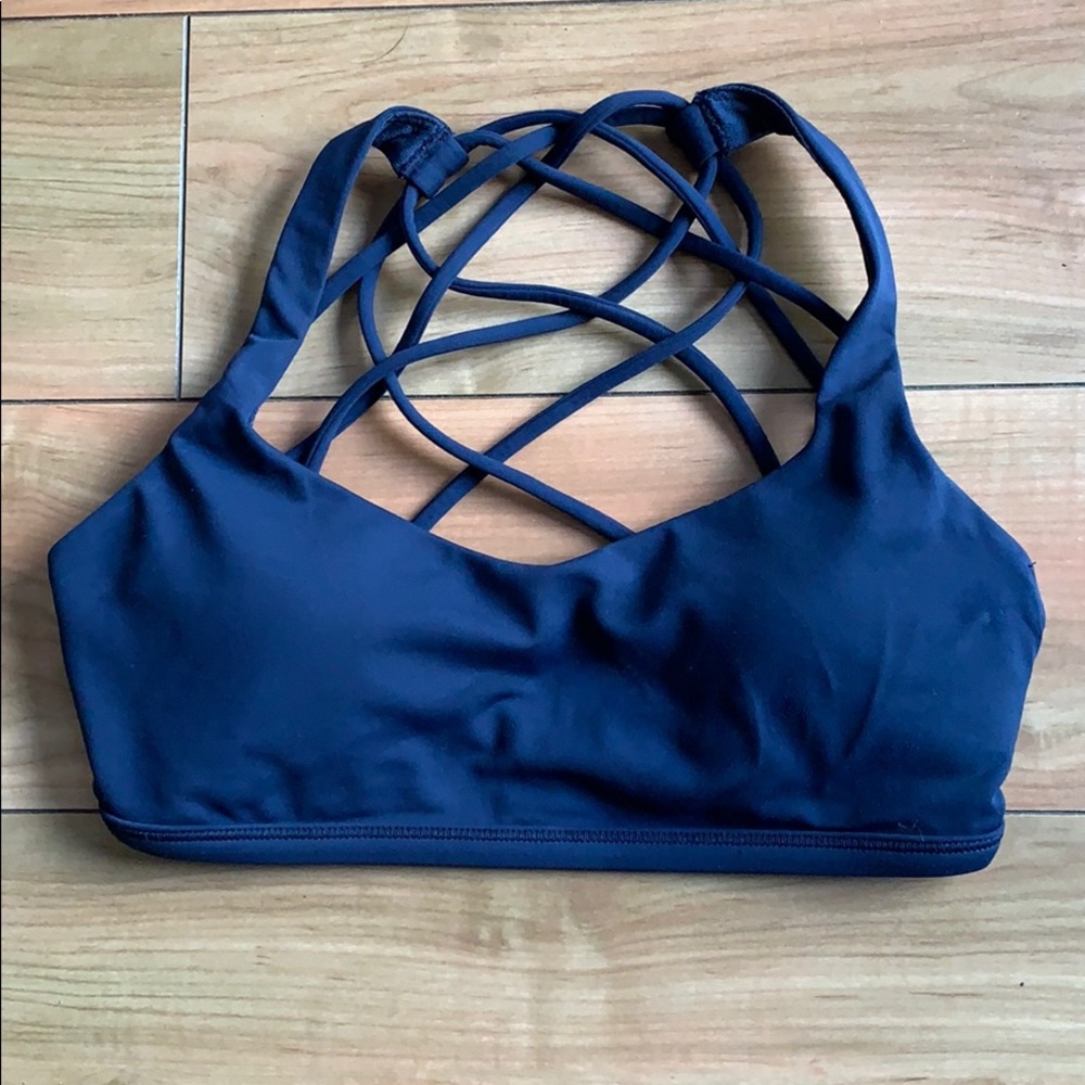 Navy blue lululemon sports bra